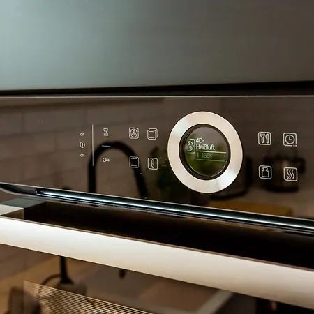 Modernes Mit Kamin Und Sauna Am Altdorfer See, Hunde Sind Herzlich Willkommen