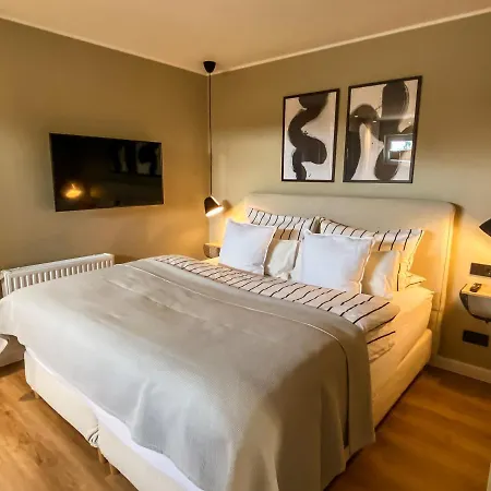 Casa vacanze Modernes Mit Kamin Und Sauna Am Altdorfer See, Hunde Sind Herzlich Willkommen Krakow am See